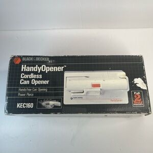 Vintage Black & Decker Handy Opener Cordless Can Opener White KEC160 Space Maker